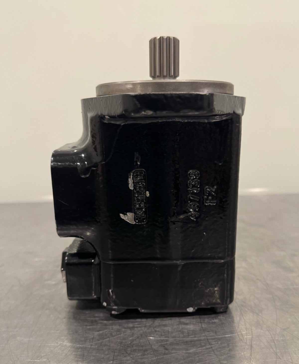 Vickers 02-334258-3 Hydraulic Vane Pump 20VQ11B 151C30R Danfoss Genuine NEW!
