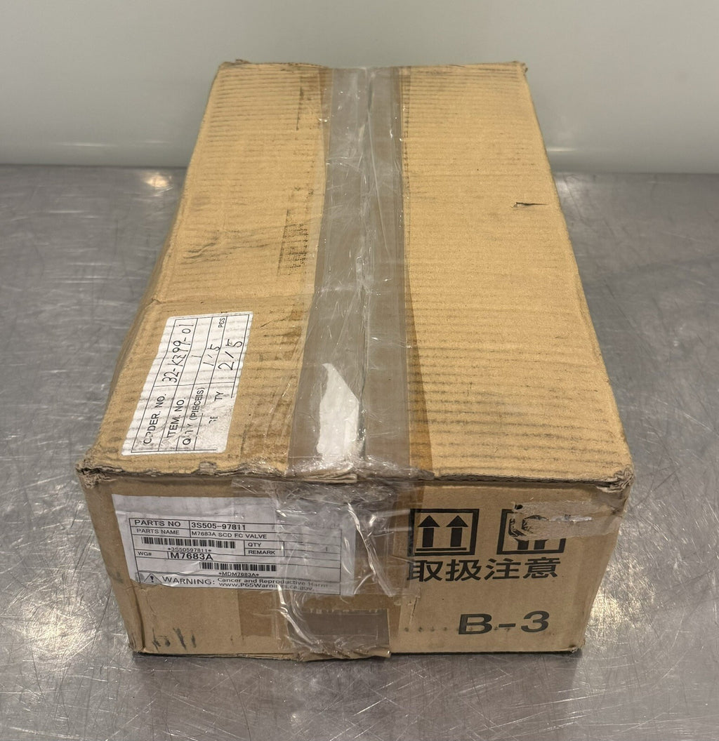 Kubota 3S505-97811 M7683A SCD FC VALVE KIT Auxiliary Control NEW IN BOX!