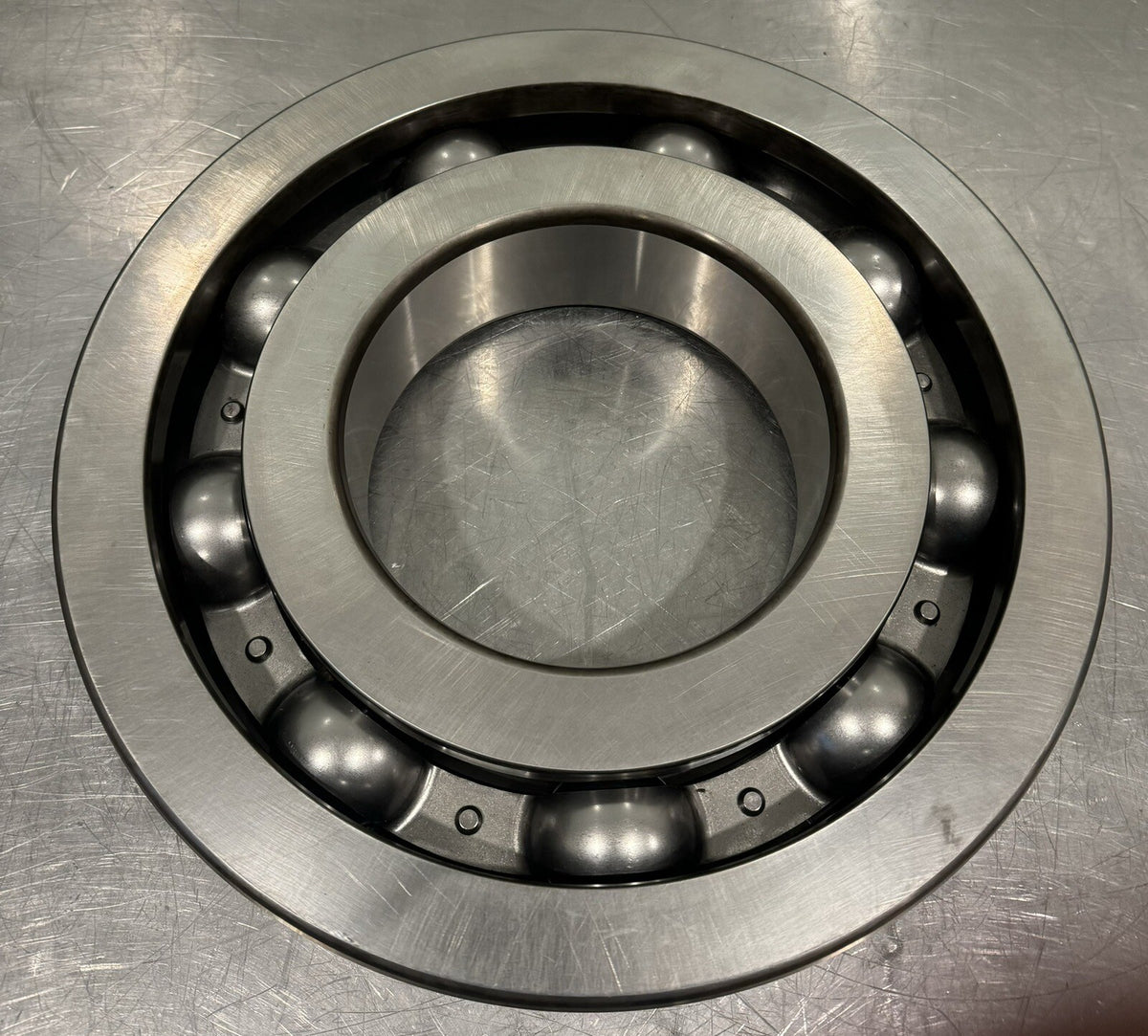 SKF 6334/HC5C3PS0VA970 Hybrid Deep Groove Ball Bearing NEW! FREE SHIPPING!