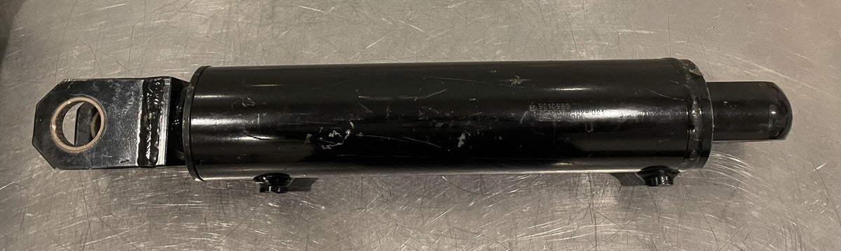 9010989 Hydraulic Cylinder 250517-002-021 1/2” Ports 1.5” Connections NEW!