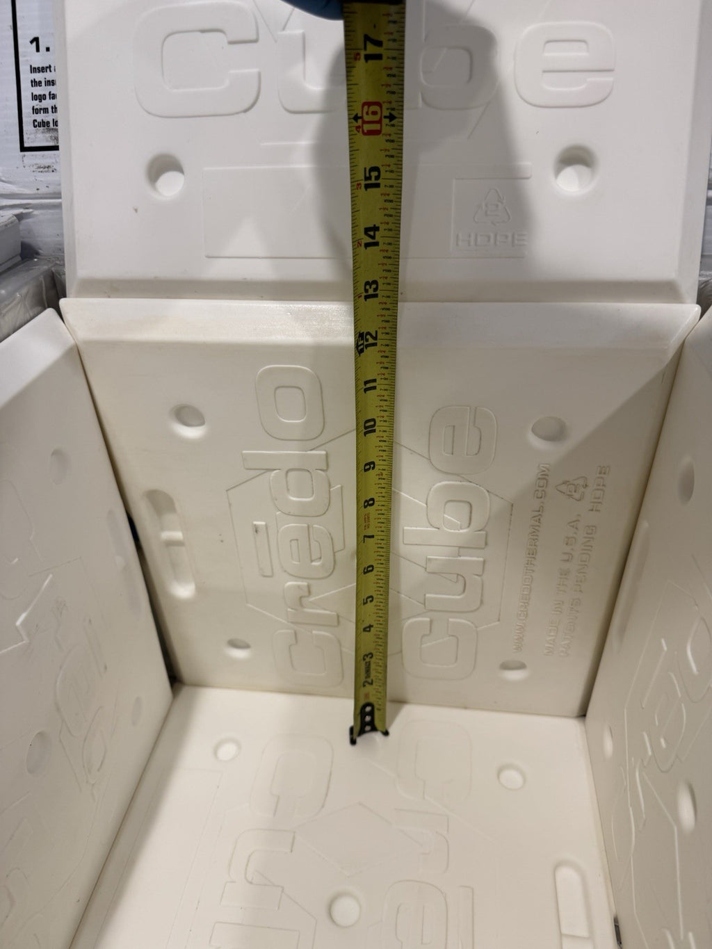 Credo Cube 80004 Interior 12x12x12 Exterior Roughly 16x16x18 USED! SHIPS FREE!