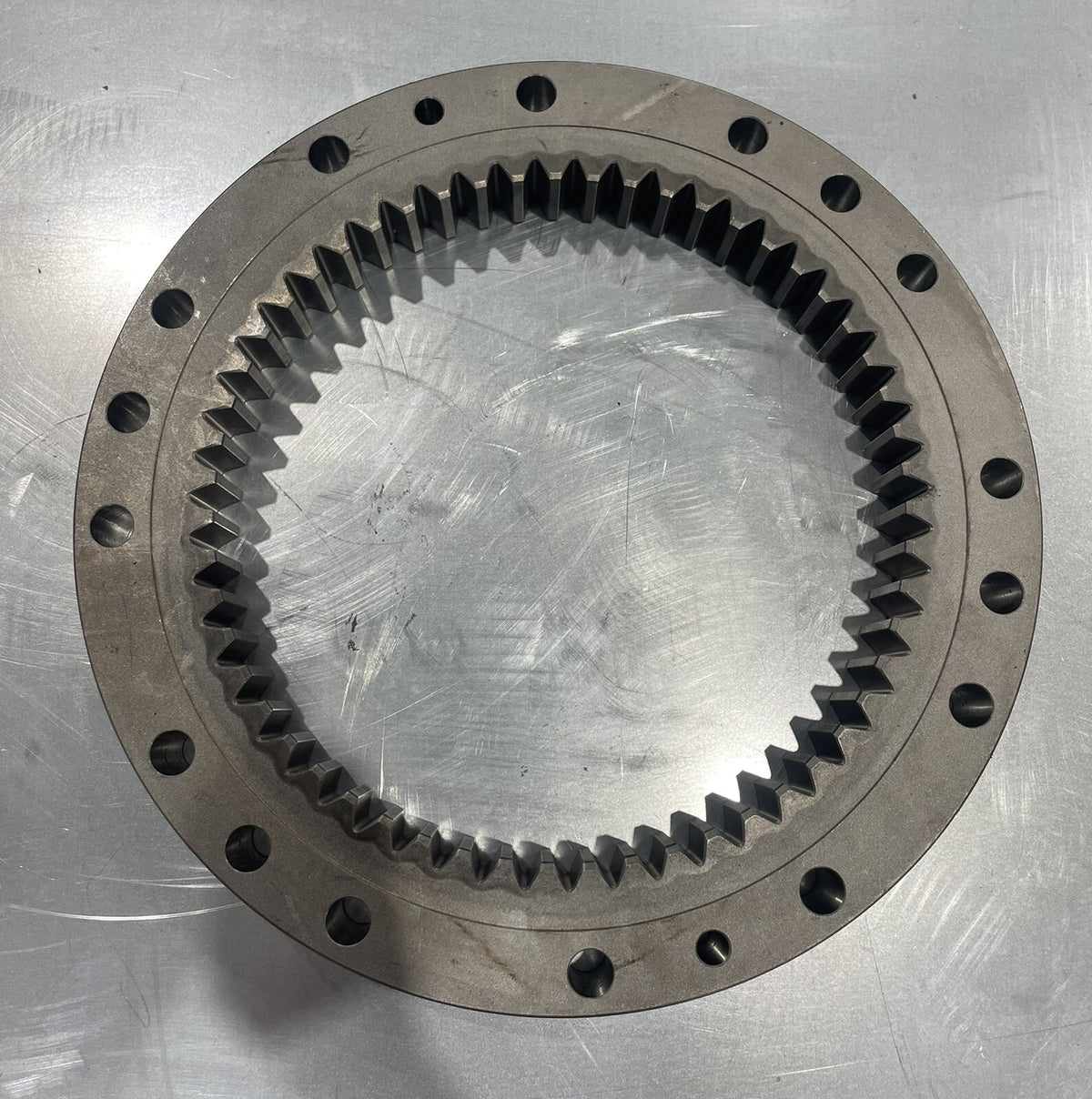 John Deere YZ121052 Gear Final Drive Ring NEW!! FREE SHIPPING!