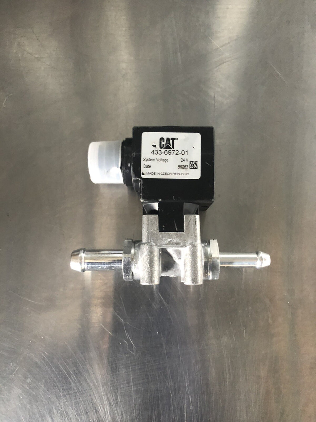 CAT 433-6972-01 Solenoid Valve 24V NEW!!! FREE SHIPPING!!!