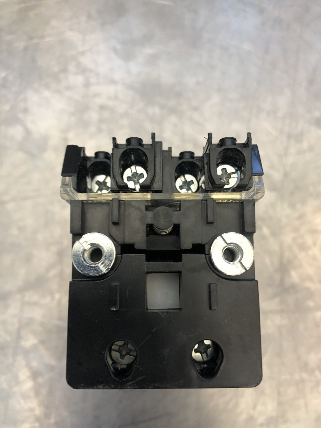 Allen Bradley 800TC-QAH2W 30.5mm Momentary Illuminated Push Button NEW!!