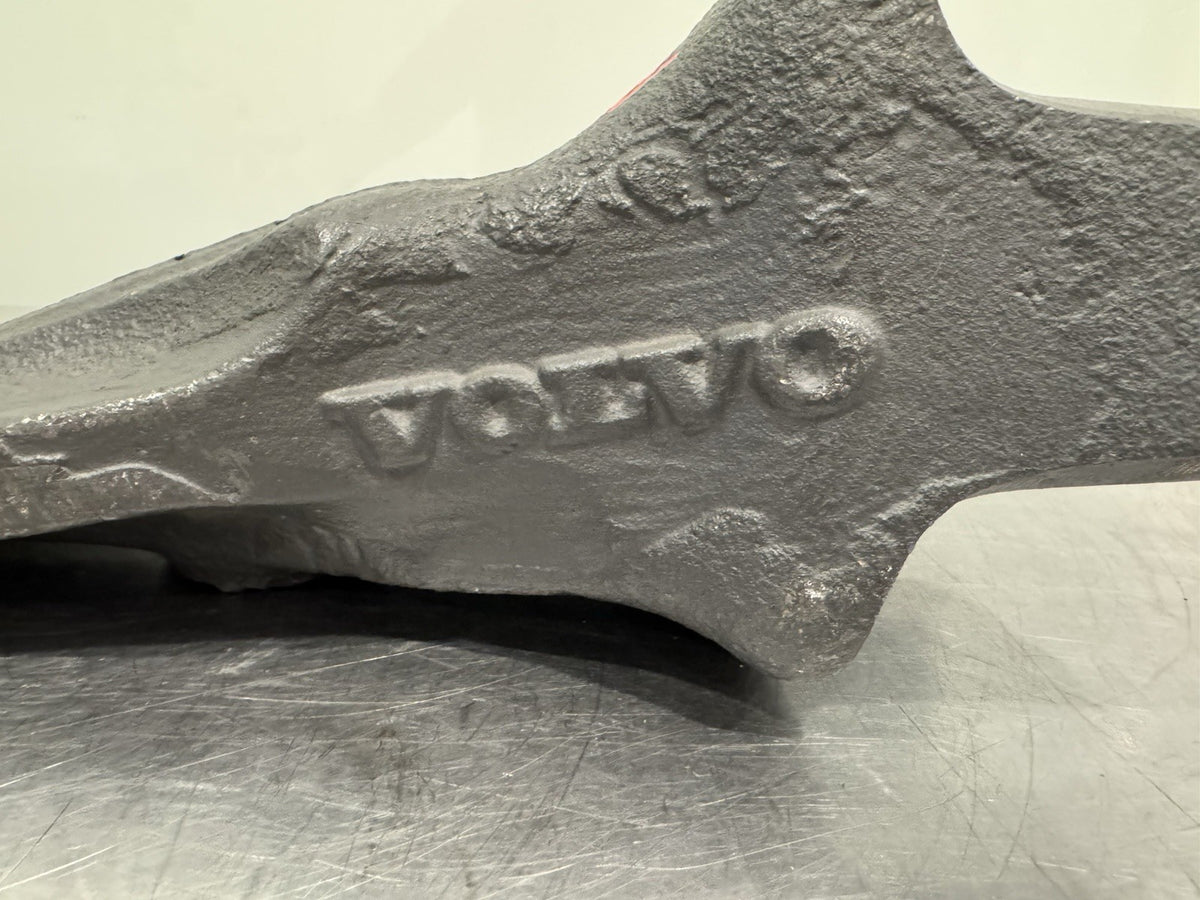 Volvo 55GPE Spade Nose Tooth SNC/SNE NEW! FREE SHIPPING!