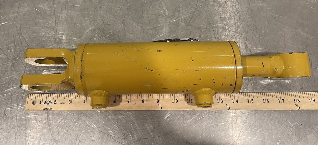 1082579 Hydraulic Lift Cylinder 108-2579 NEW! FREE SHIPPING!