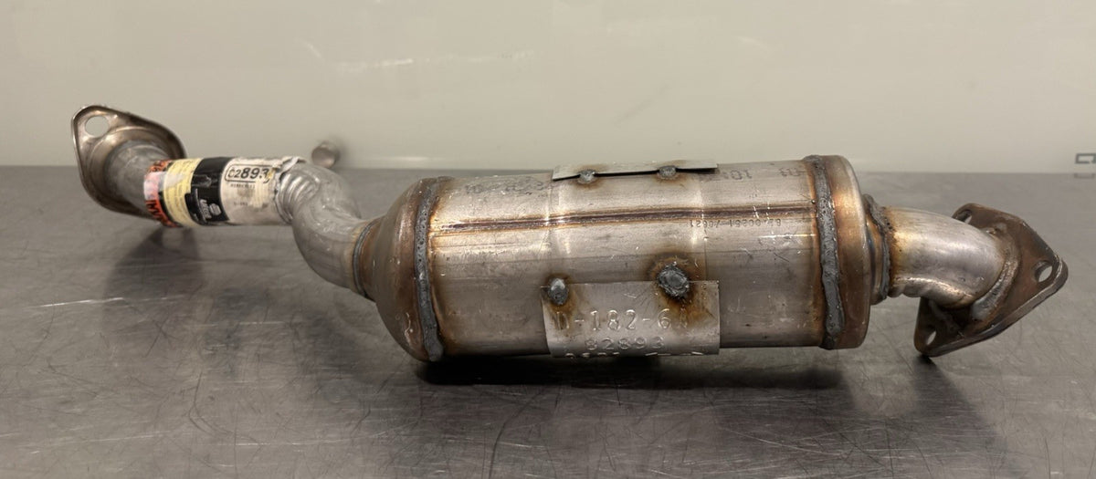 Napa 82893 Catalytic Converter Direct Fit CARB Compliant Exhaust NEW! SHIPS FREE