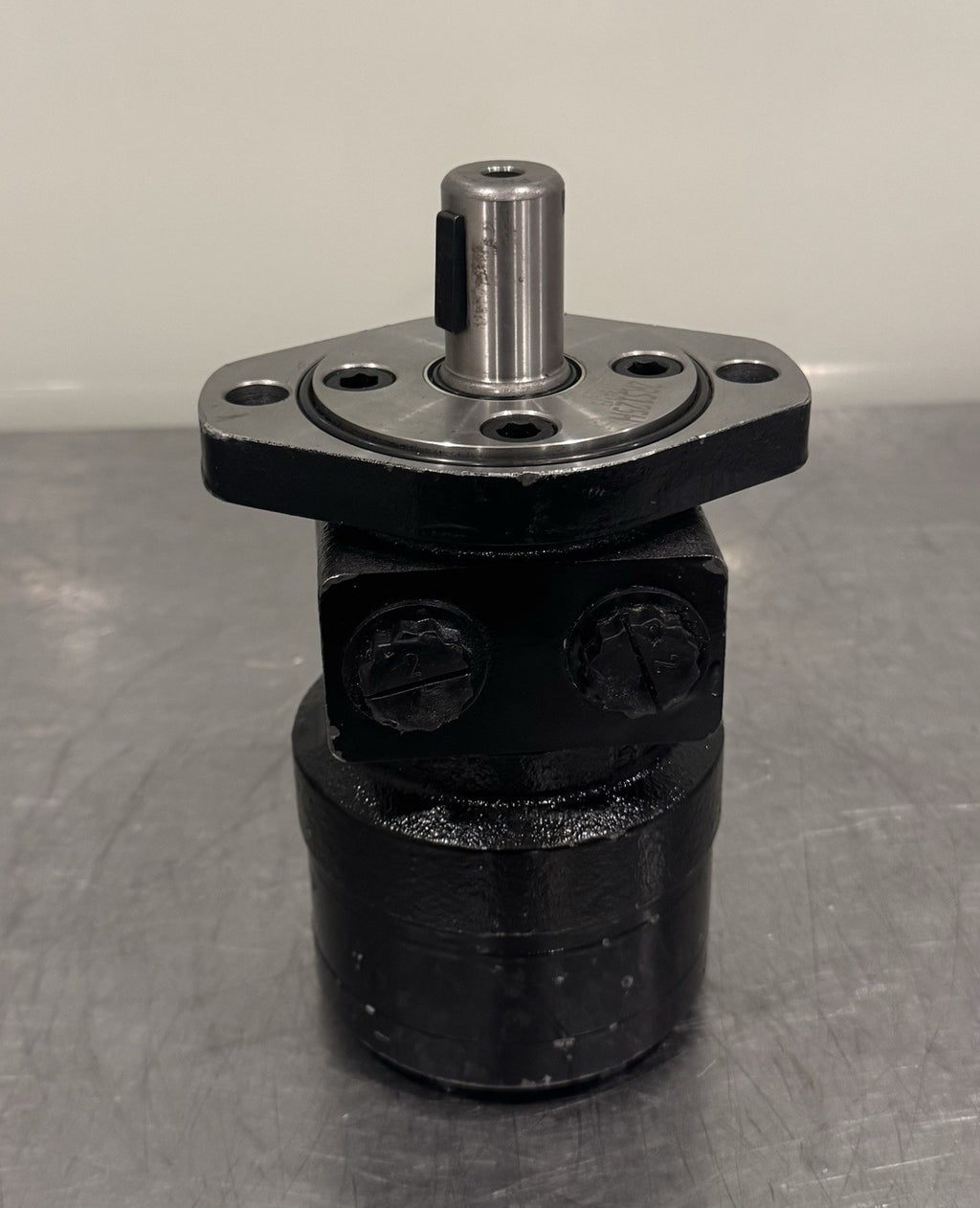 BMRS-125-H2-K-S Hydraulic Motor High Torque Compact Dynamic Fluid NEW SHIPS FREE
