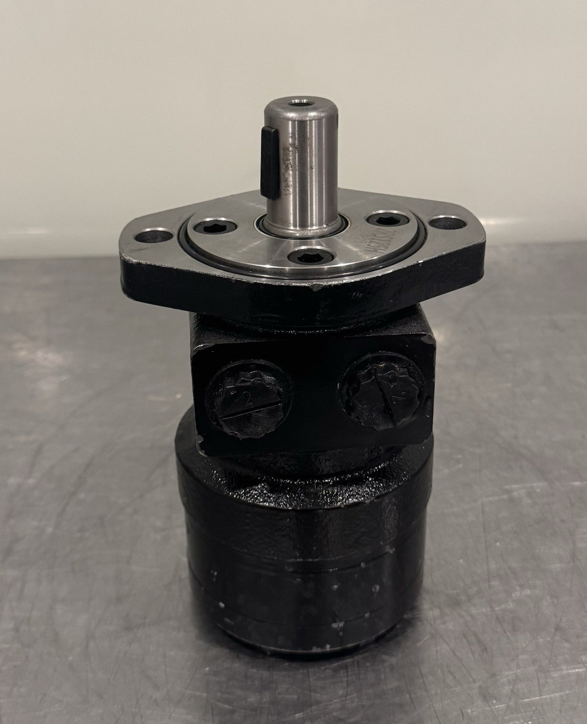 BMRS-125-H2-K-S Hydraulic Motor High Torque Compact Dynamic Fluid NEW SHIPS FREE