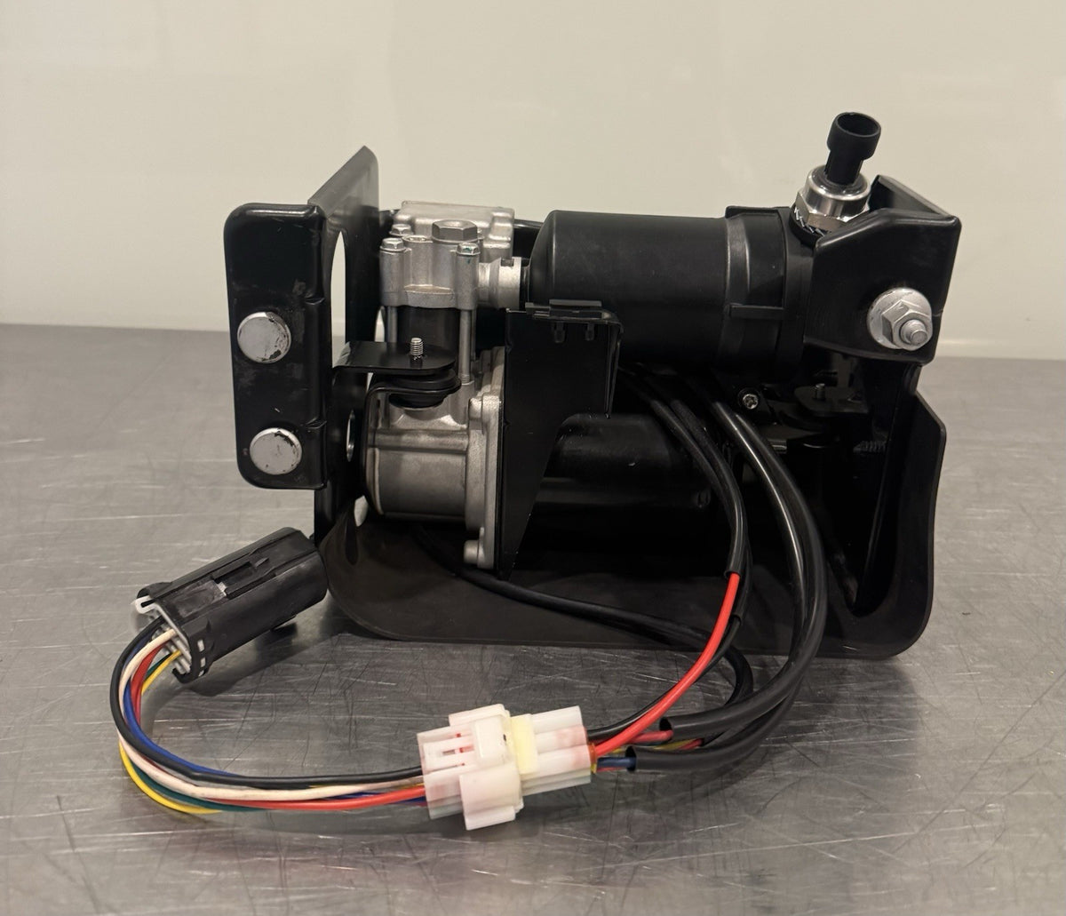 Air Ride Suspension Compressor Pump NEW! FREE SHIPPING!