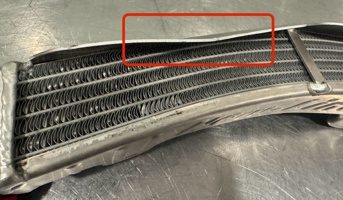 New Line Curved Radiator DENT NEW! FREE SHIPPING!