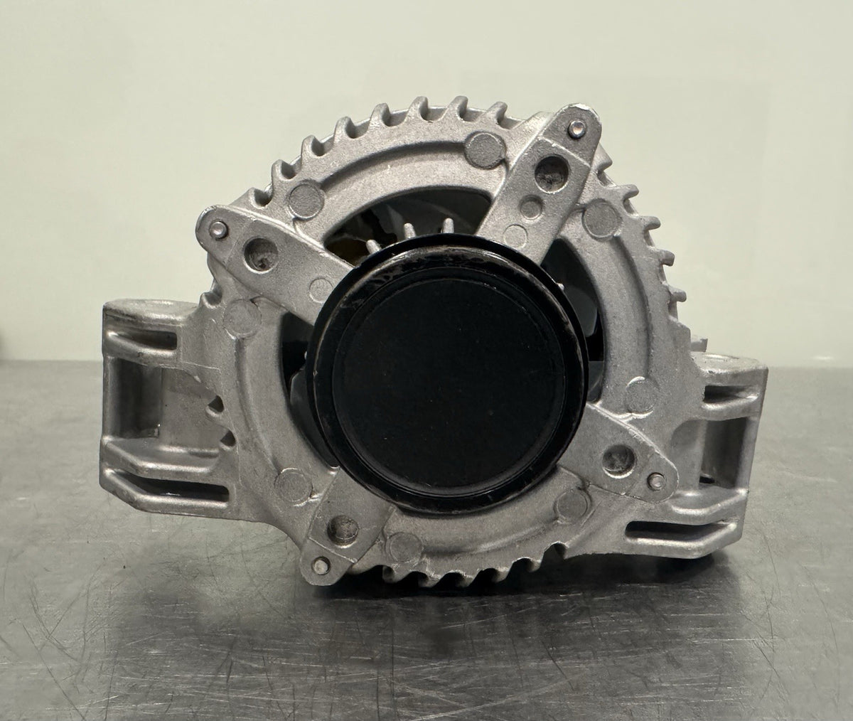 Denso 04801779AI Alternator Genuine RAM JEEP V6 NEW! FREE SHIPPING!