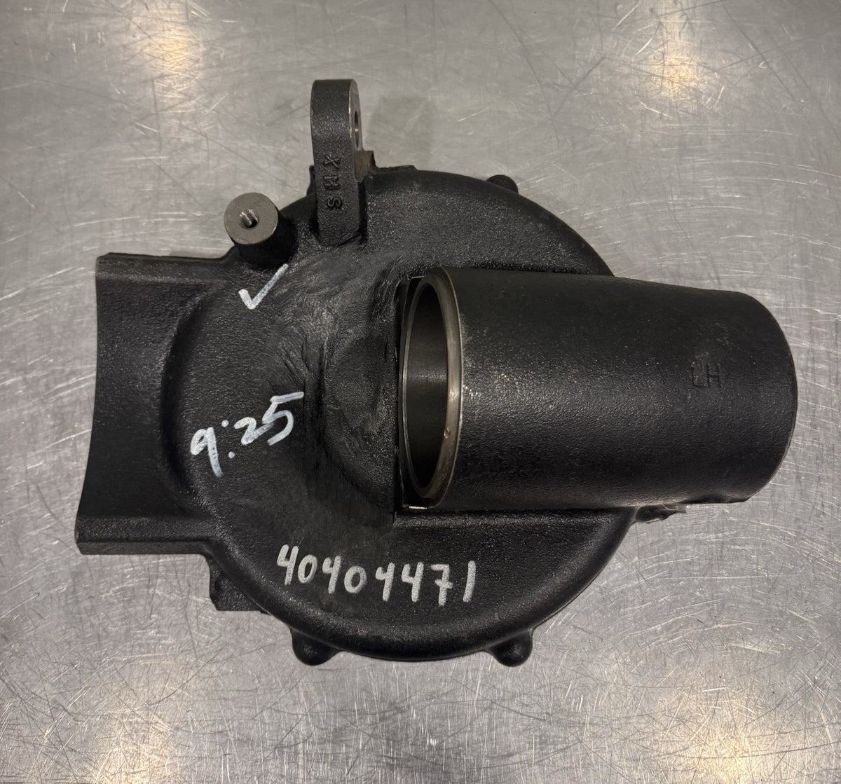 40404471 Tractor Front Axle Shaft Housing NEW! FREE SHIPPING!