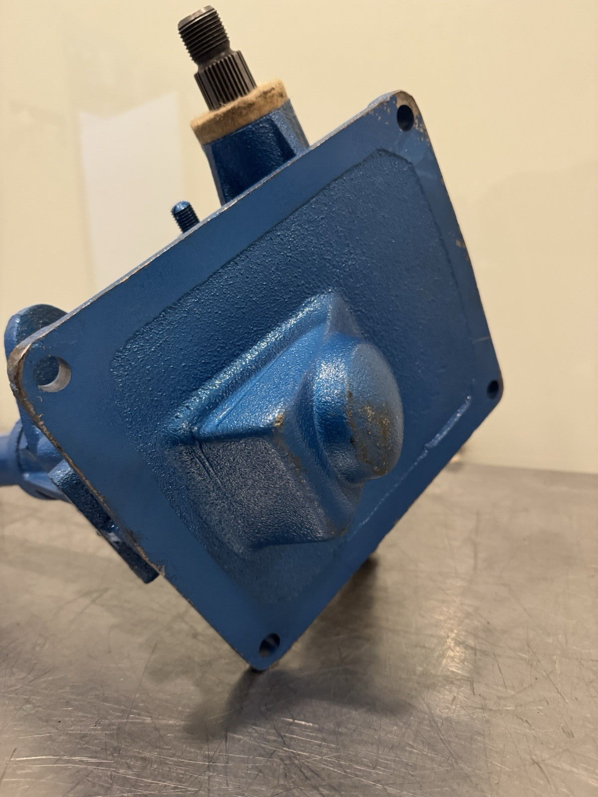 Caltric SS303 Steering Gear Box For Ford NO ARMS NEW! FREE SHIPPING!
