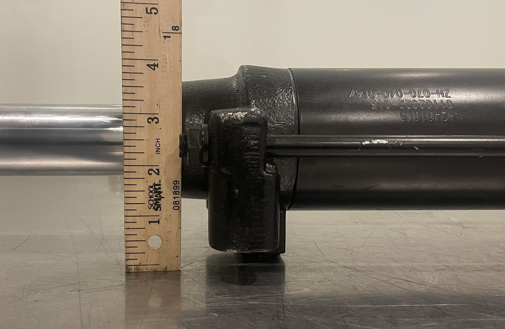 A2401015 Steering Cylinder 01102022-015 Hydraulic ZH-070-040-0147 NEW!