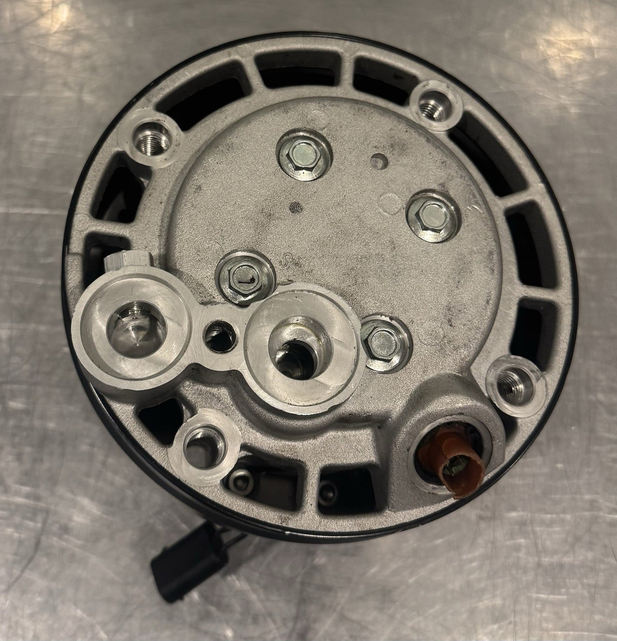 Omega 20-10492-AM AC Compressor W/ Clutch NEW! FREE SHIPPING!