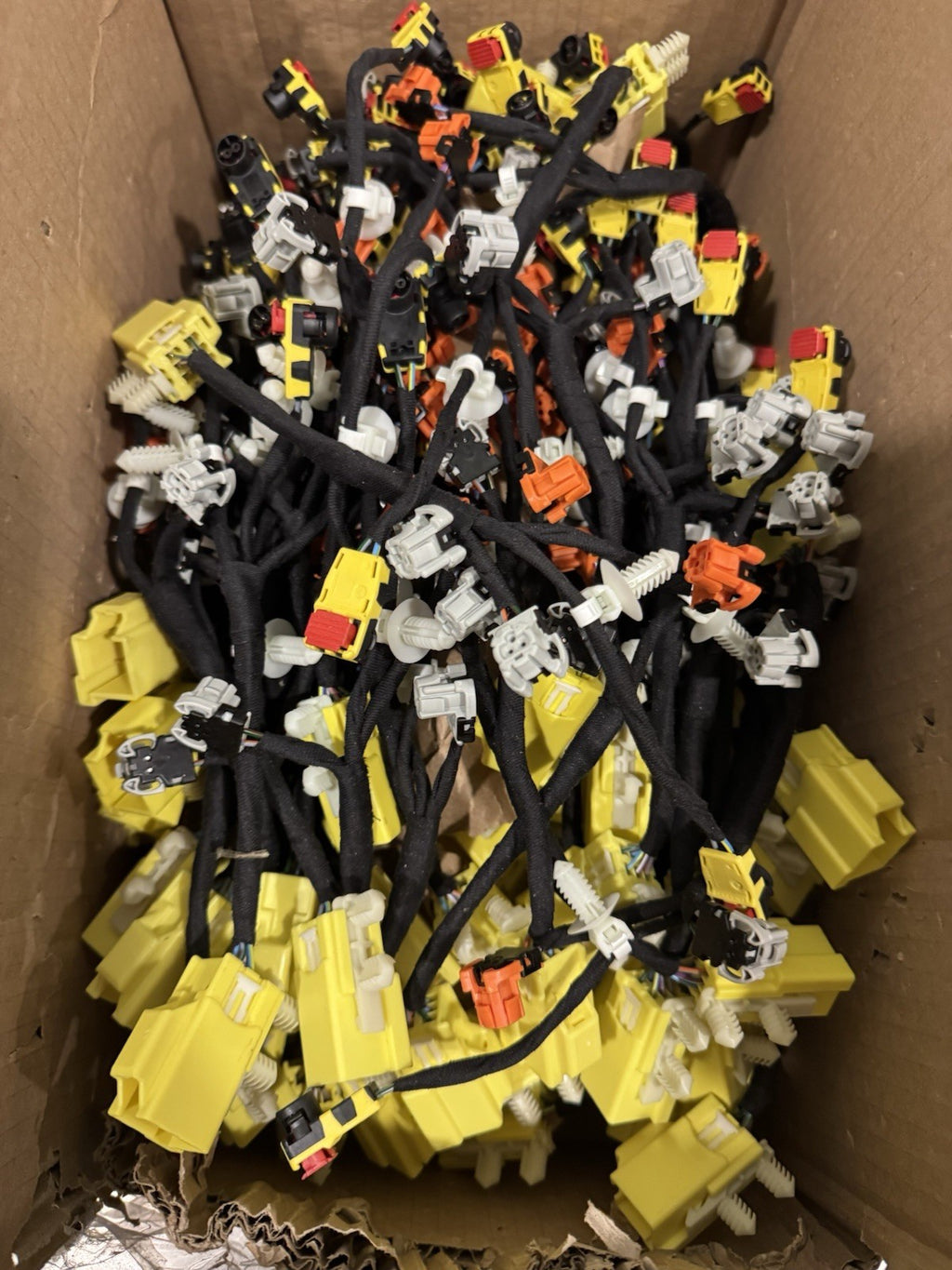 640659900C DT PAB Wire Harness Connector 47366085 100 PACK NEW! FREE SHIPPING!