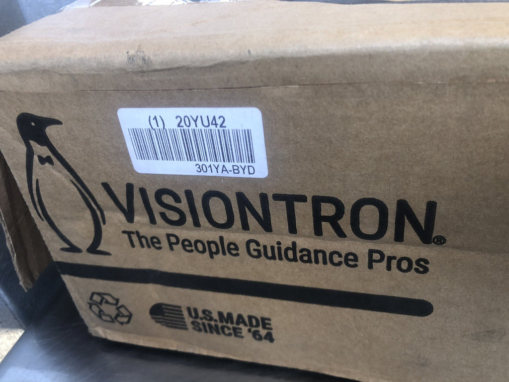 Visiontron 20YU42 10’ 301YA-BYD Retractabelt Stanchion NEW IN BOX! FREE SHIPPING