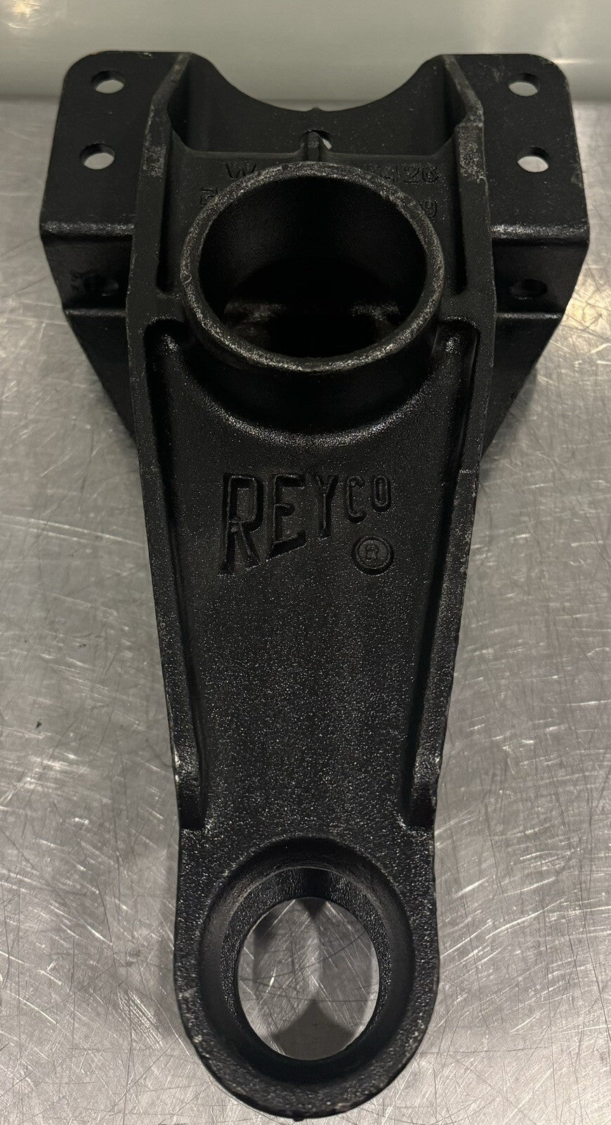 Reyco T5426 Center Hanger Flange Mount 44534 NEW! FREE SHIPPING!