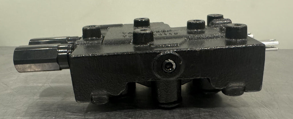 YS027-00112 Kubota Loader Control Valve Hydraulic NEW! FREE SHIPPING!