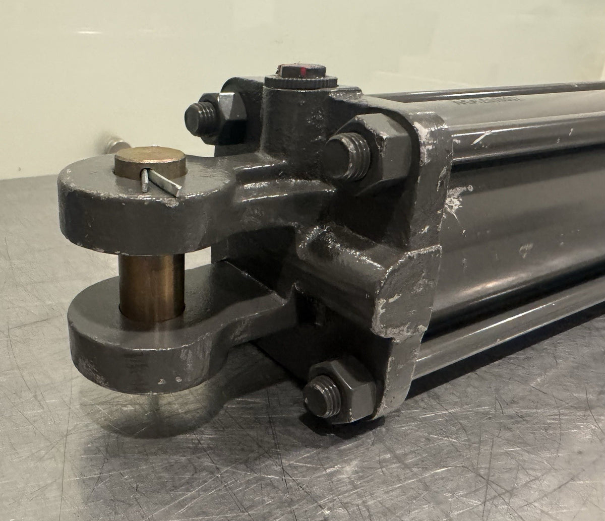 Agco 700733423 Hydraulic Cylinder NEW! FREE SHIPPING!