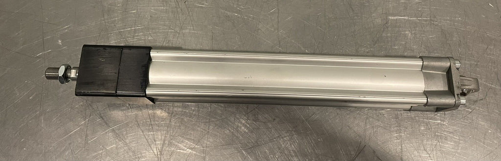 Parker P1F-L050MC-0300-0000 Pneumatic Cylinder P1FL050MC03000000 NEW! SHIPS FREE