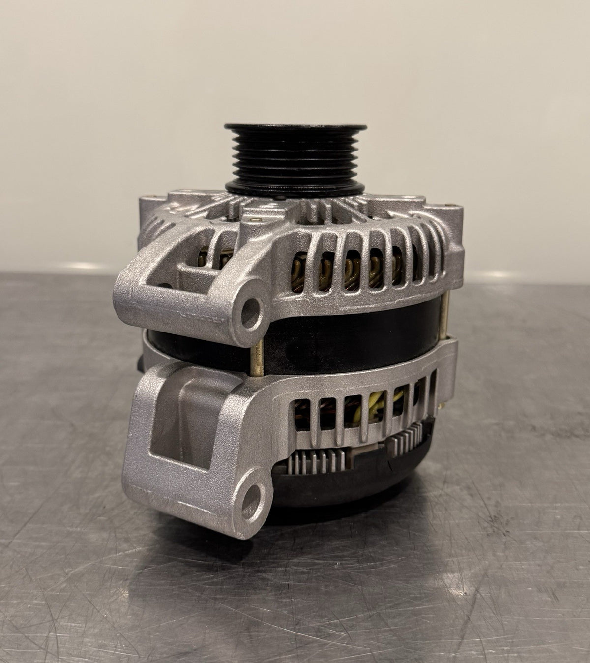 Delco Remy 23031 Alternator NEVER USED BROKEN ELECTRICAL CONNECTION! SHIPS FREE!