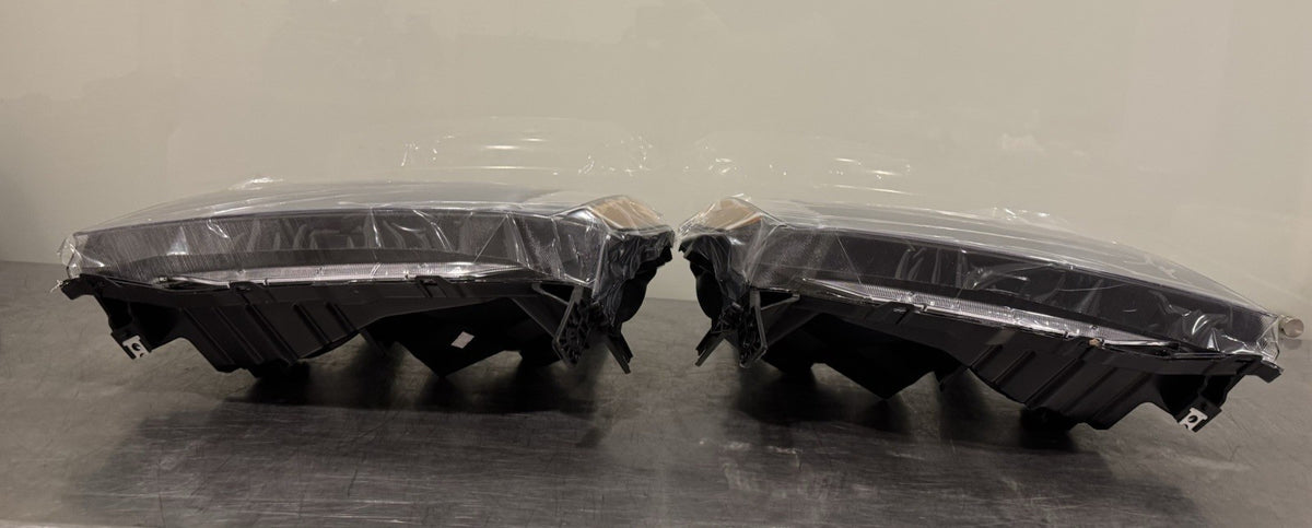HD-JH-HPIL12-AM-BK Headlight Set Honda Pilot Driver & Passenger NEW IN BOX!