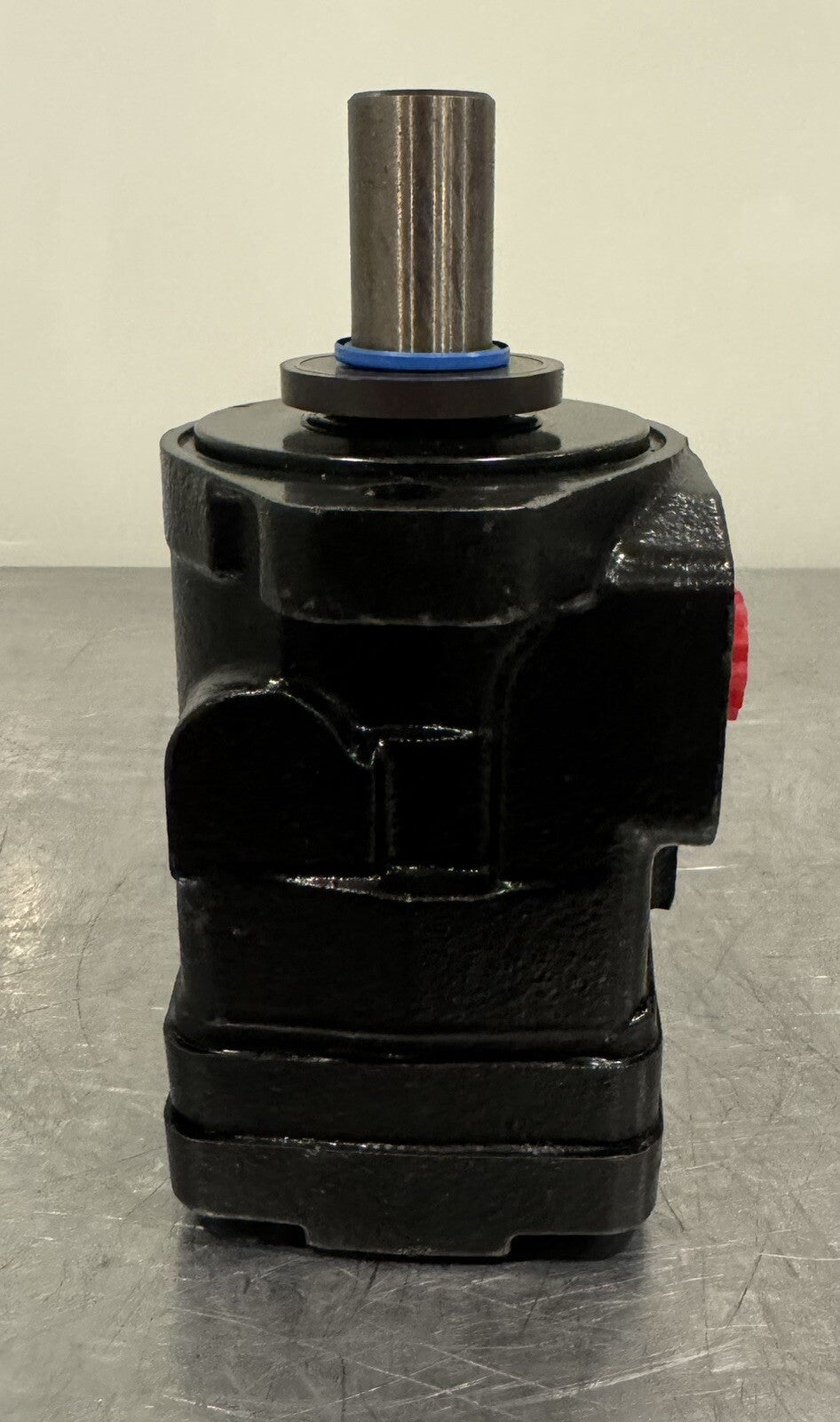 Danfoss 201110A1915AFFAAP Hydraulic Motor NEW! FREE SHIPPING!