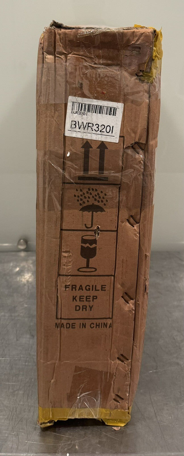 BWR320I Radiator Aluminum NEW IN BOX! FREE SHIPPING!