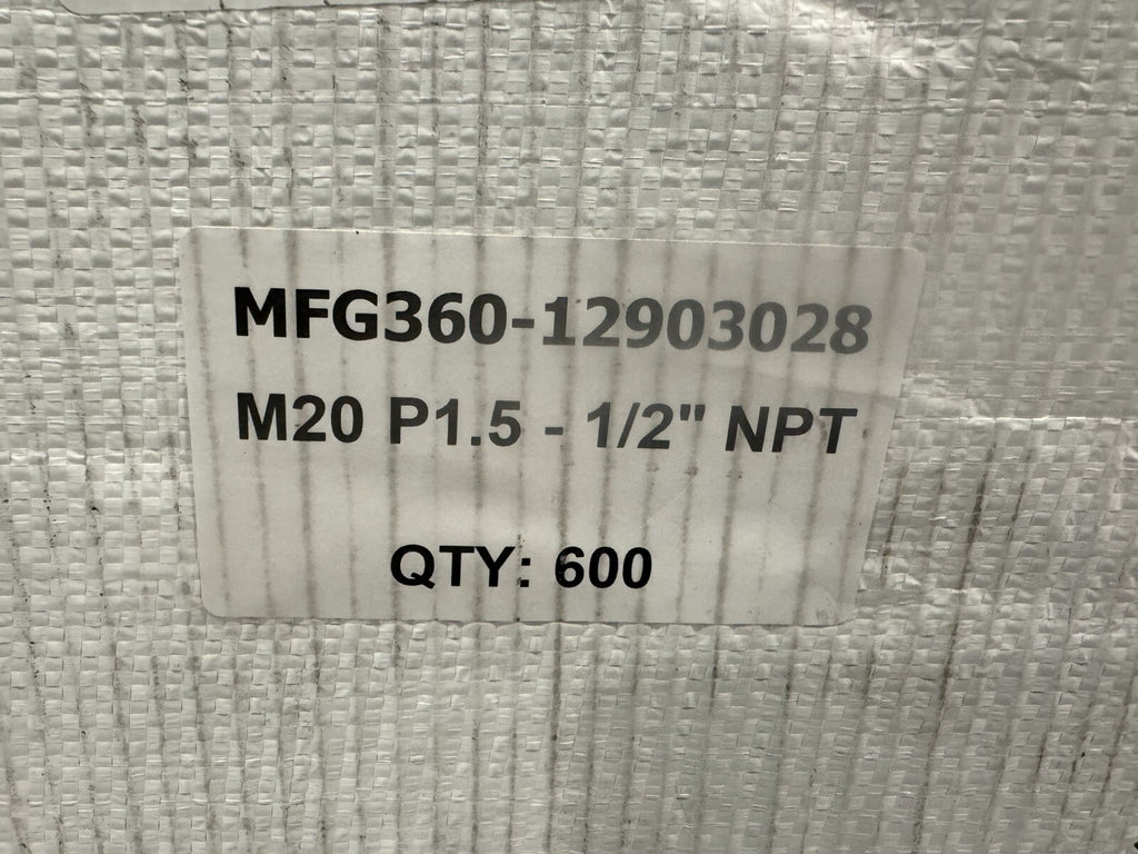 MFG360-12903028 Solar Adapter M20 P1.5-1/2” NPT NEW! FREE SHIPPING!