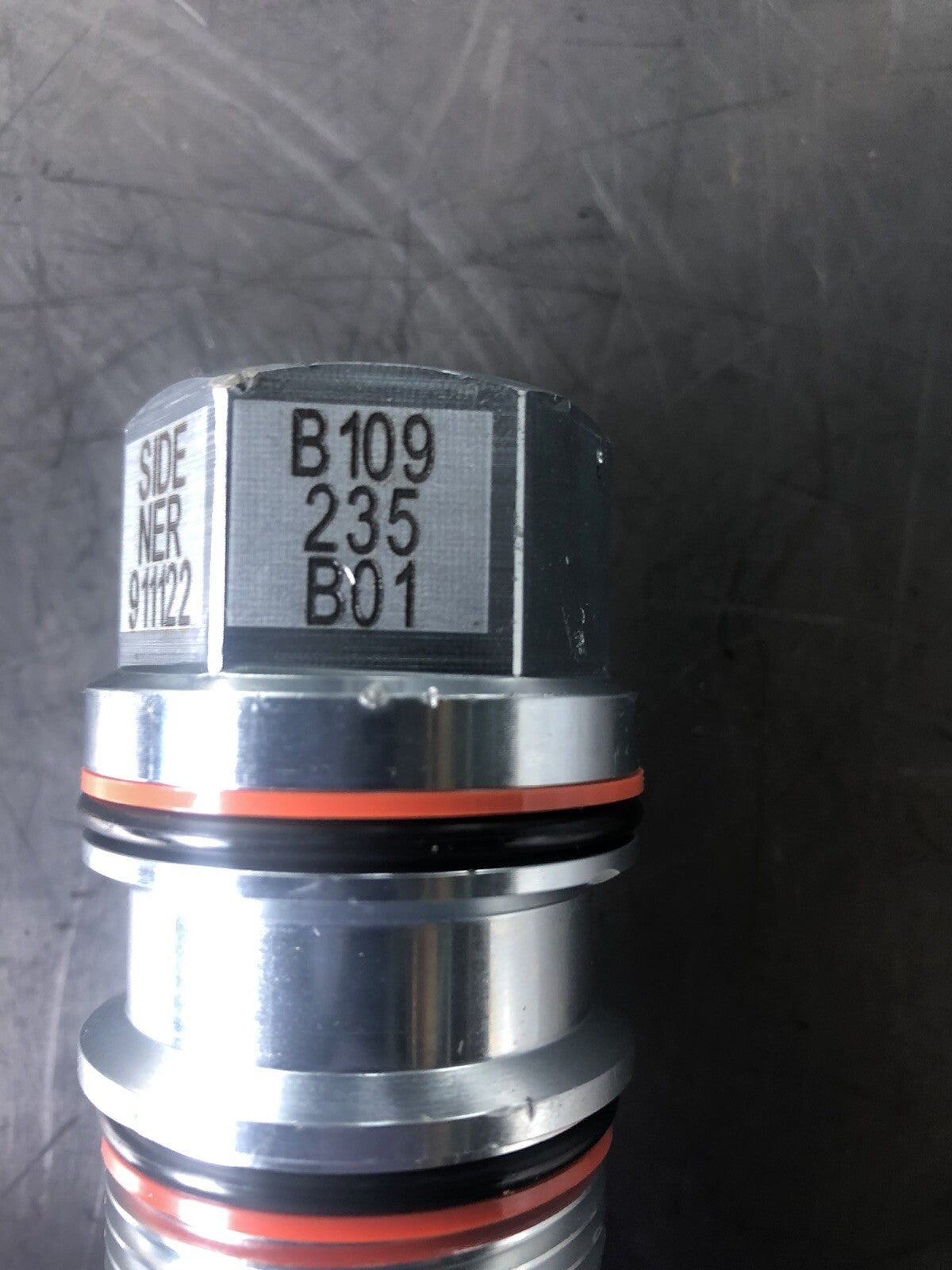 Sun Hydraulics 1JX9 Valve Assembly Hudraulic B109235B01 NEW! FREE SHIPPING!!