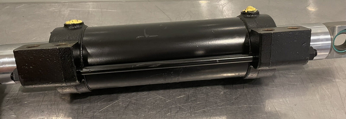 93743-00060 Forklift Hydraulic Steering Cylinder For Caterpillar CAT NEW!