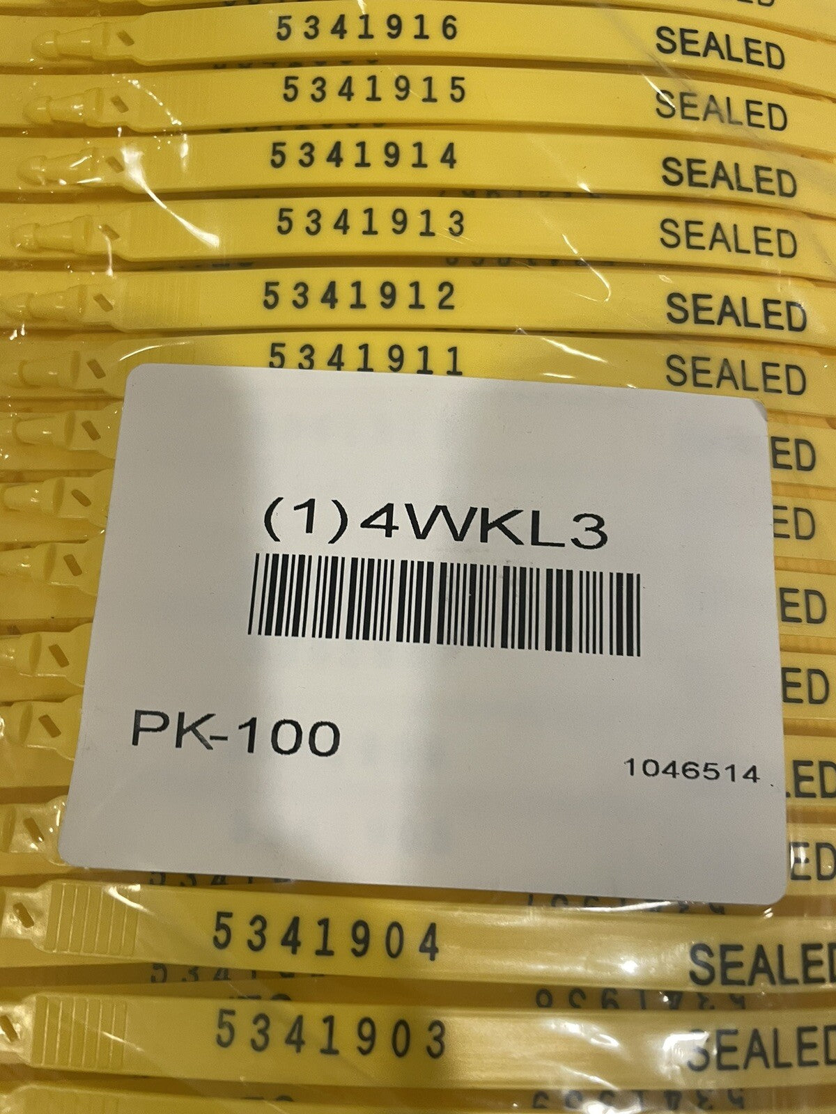 4WKL3 Strap Seals 100 PACK Yellow 60LB Break Strength NEW! FREE SHIPPING!