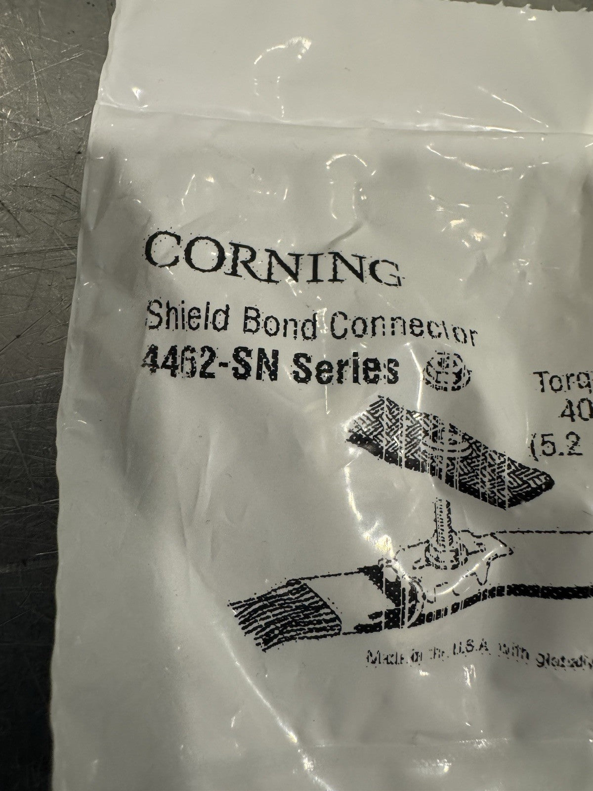 Corning 4462 SN Shield Bond Connector 80610415426 NEW! FREE SHIPPING!