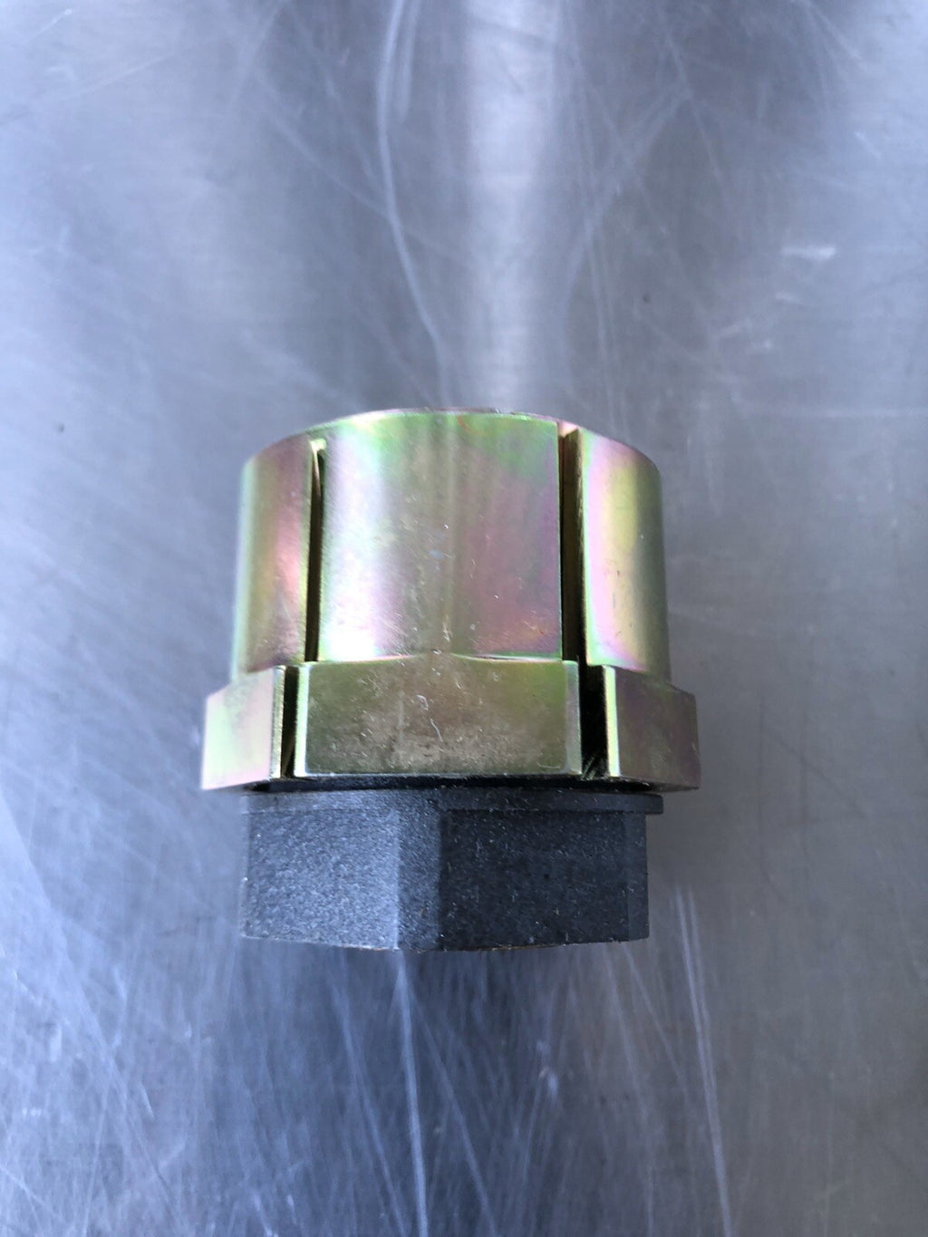 Fenner Drives 6202200 Keyless Bushing 7/8” 125 Ft-Lbs NEW!! FREE SHIPPING!!!