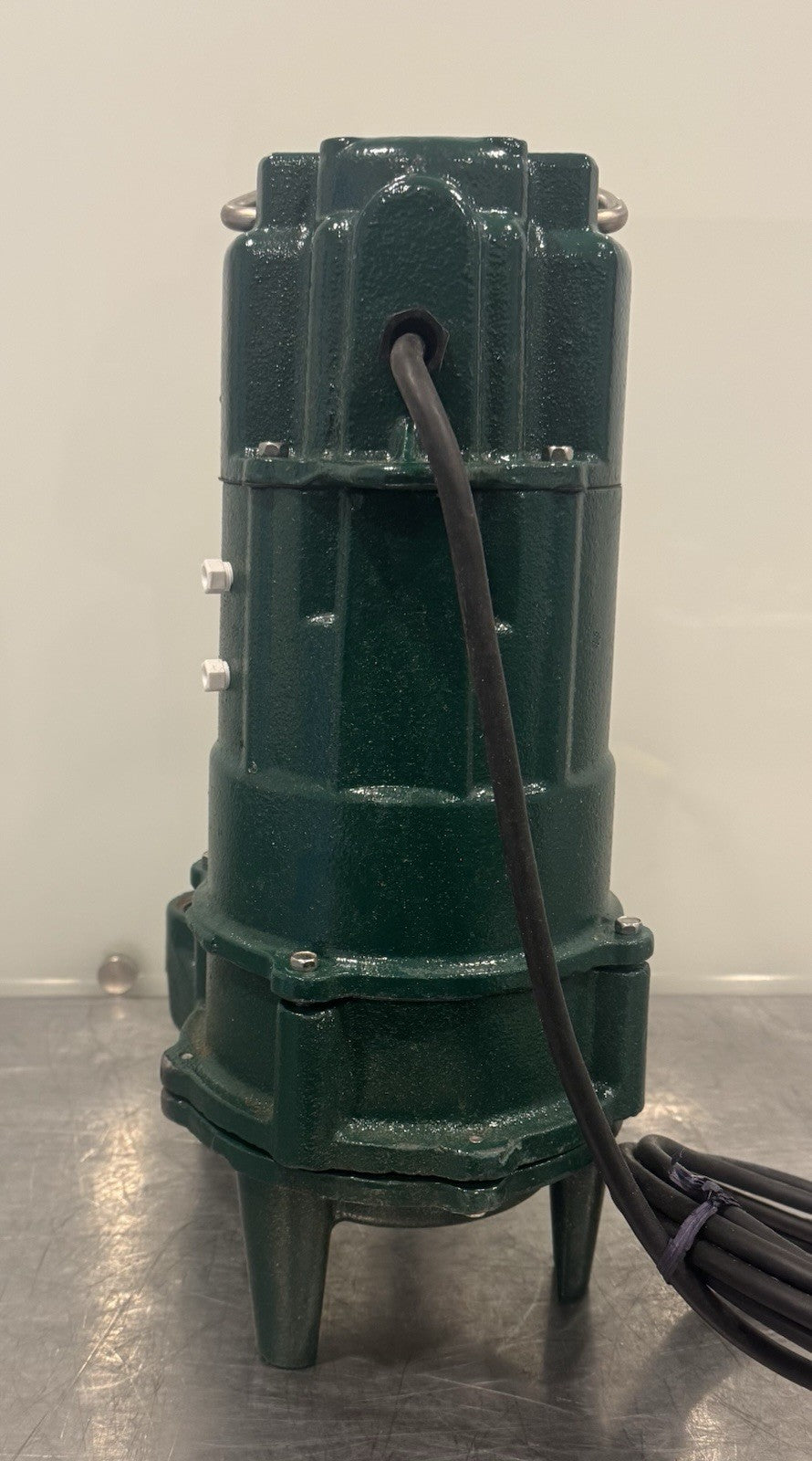 Zoeller 807-0013 Grinder Pump 200-230V 3400 RPM 1HP 6 Amp NEW IN BOX! SHIPS FREE