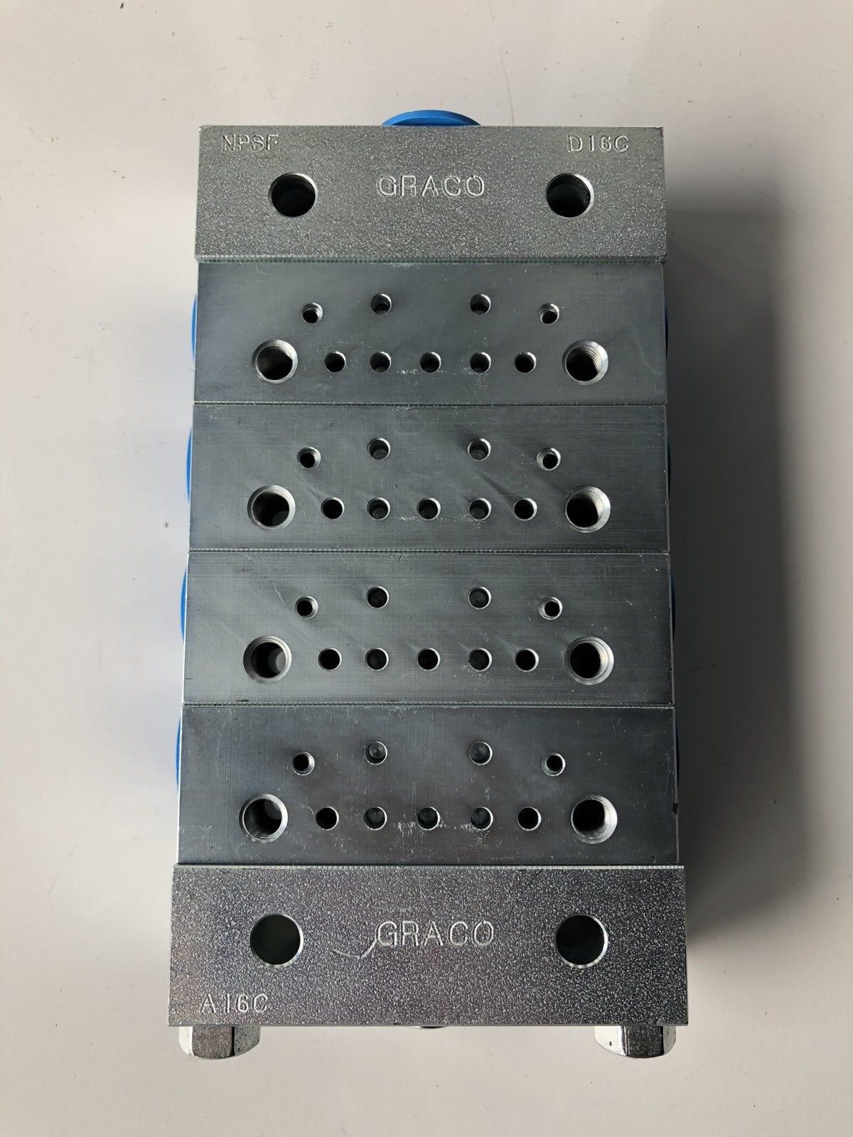 Graco D16C A16C D16B Divider Valve Stack NEW