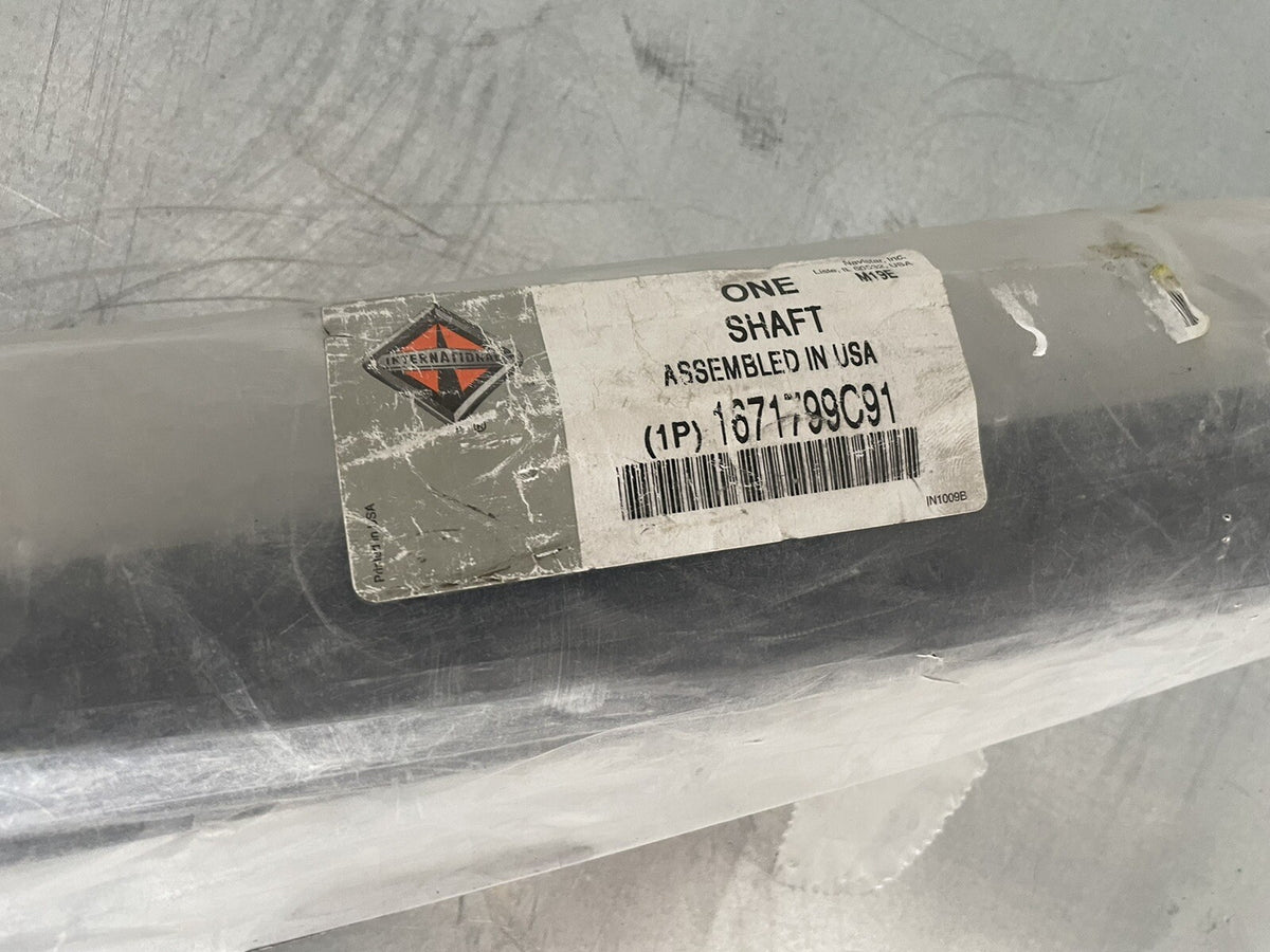 International 1671799C91 Shaft Spicer Steering Gear NEW! FREE SHIPPING!