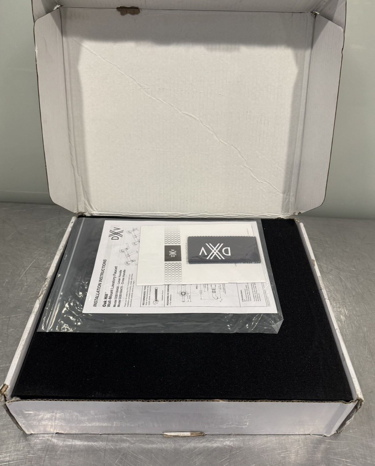 DXV D35155450 Oak Hill Wall Mount Faucet Lever Handle Polished Chrome NEW IN BOX