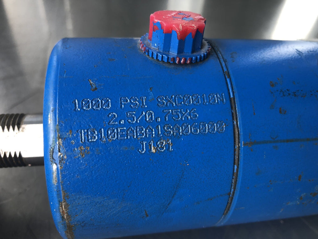 Eaton Vickers TB10EABA1SA06000 Threaded Cylinder SXC0010N NEW! FREE SHIPPING!!