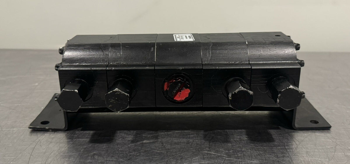 Concentric Rockford 1303139 Hydraulic Flow Divider Valve 110118 NEW! SHIPS FREE!