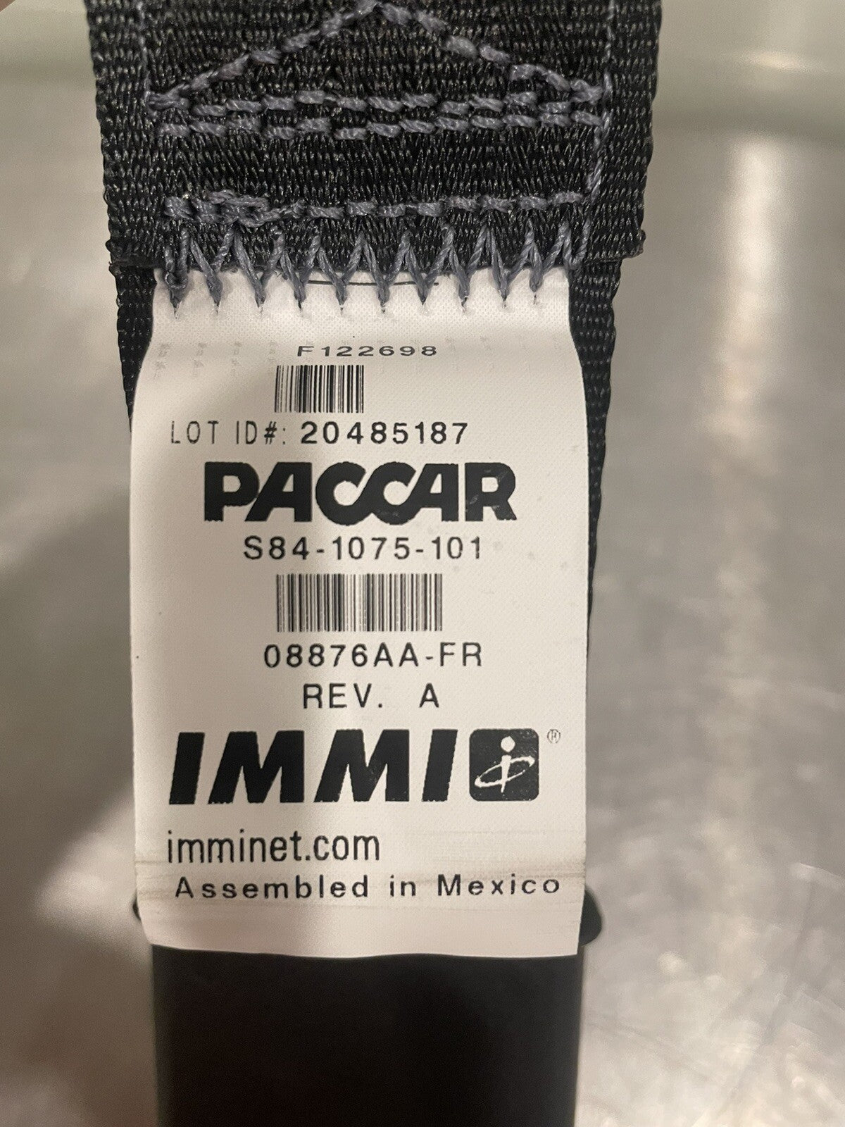 Paccar S84-1075-101 Seat Belt Kit Bench Seat NEW! FREE SHIPPING!!