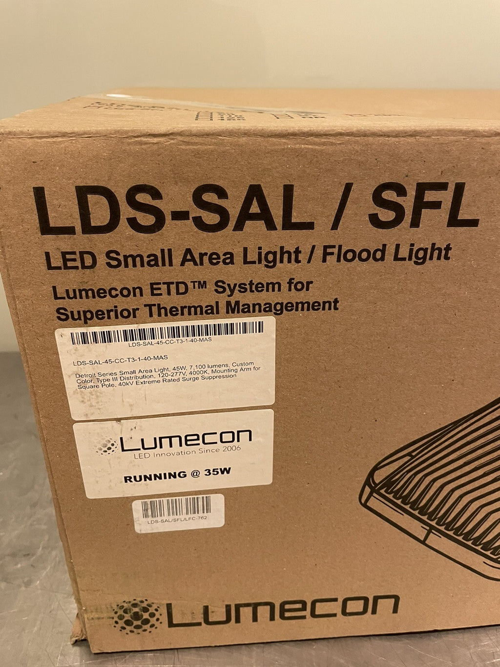 Lumecon Detroit LDS-SAL LED Area Light 45W 7100 Lumens 4000K White NEW!