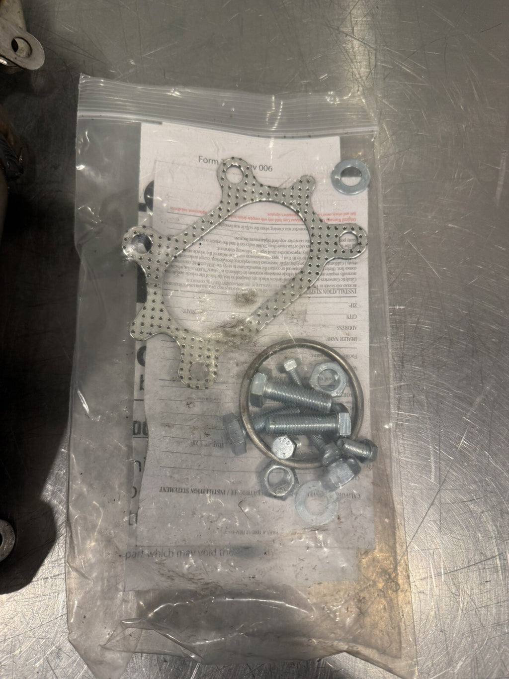 Magnaflow 5582740 Manifold Catalytic Converter CARB Compliant NEW IN BOX!