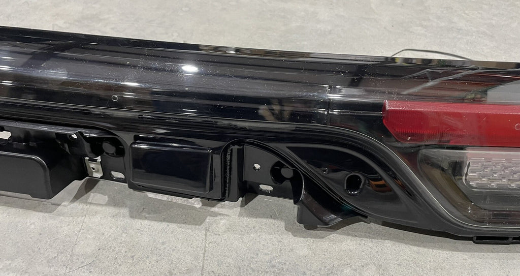 Jeep 534902900 Rear Light Assembly Strip  NEW! SHIPS FREE!