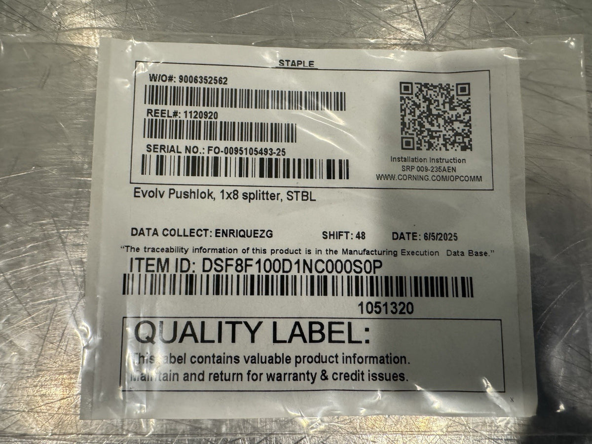 Corning DSF8F100D1NC000S0P Evolv Splitter Terminal W/ Pushlok NEW! FREE SHIPPING