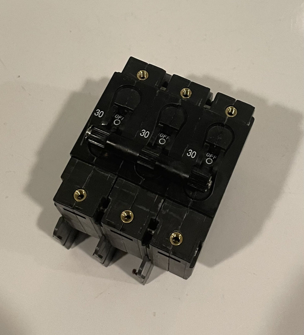 Carling CA3-X0-22-390–121-CG Circuit Breaker 3 Pole 30 Amp Hydraulic-Magnetic
