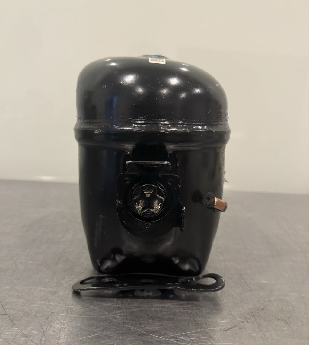 Tecumseh AE-1182-E Compressor Reciprocating AE2425Z-AA3C NEW! FREE SHIPPING!