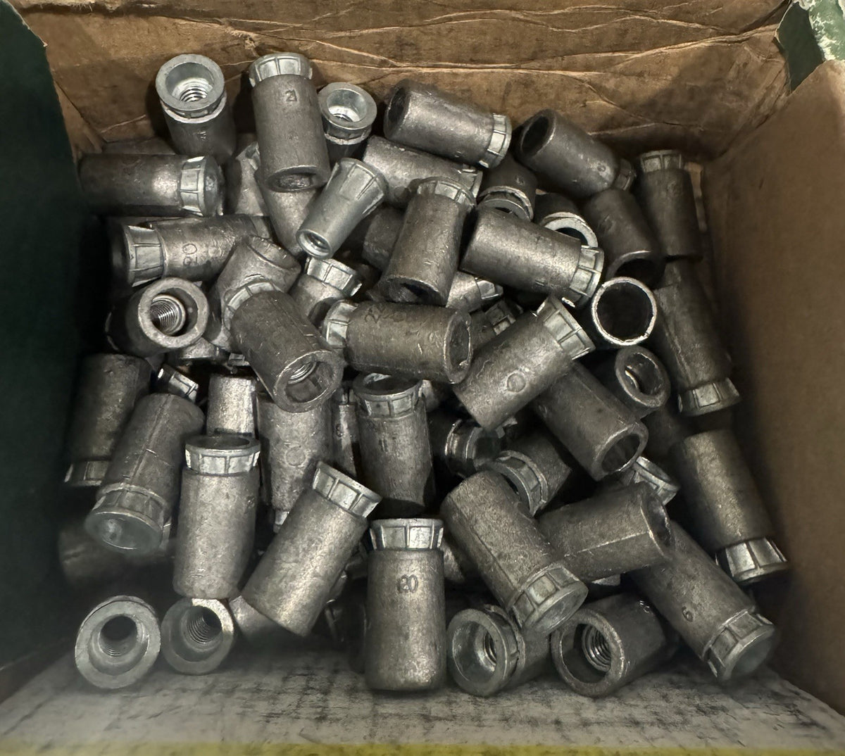 Dottie MA5 1/4” x 20 Machine Screw Anchor 77 PACK NEW IN BOX! FREE SHIPPING!